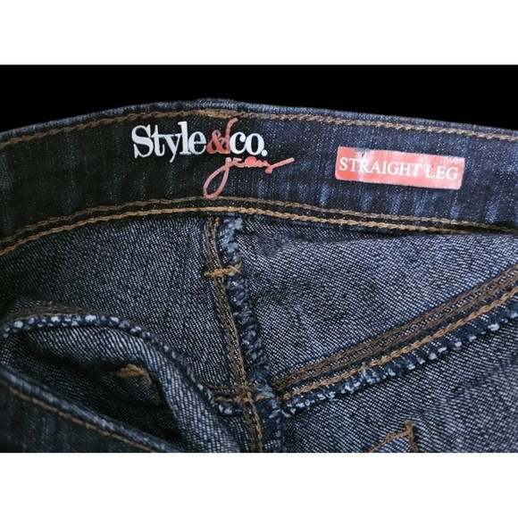 EUC Style & Co Straight Leg Dark Rinse Jeans Size 10 Cotton Polyester Spandex - Picture 10 of 11